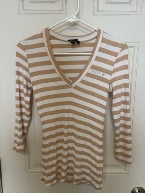 Bebe Striped V-Neck Long Sleeve Top - Cream & Tan